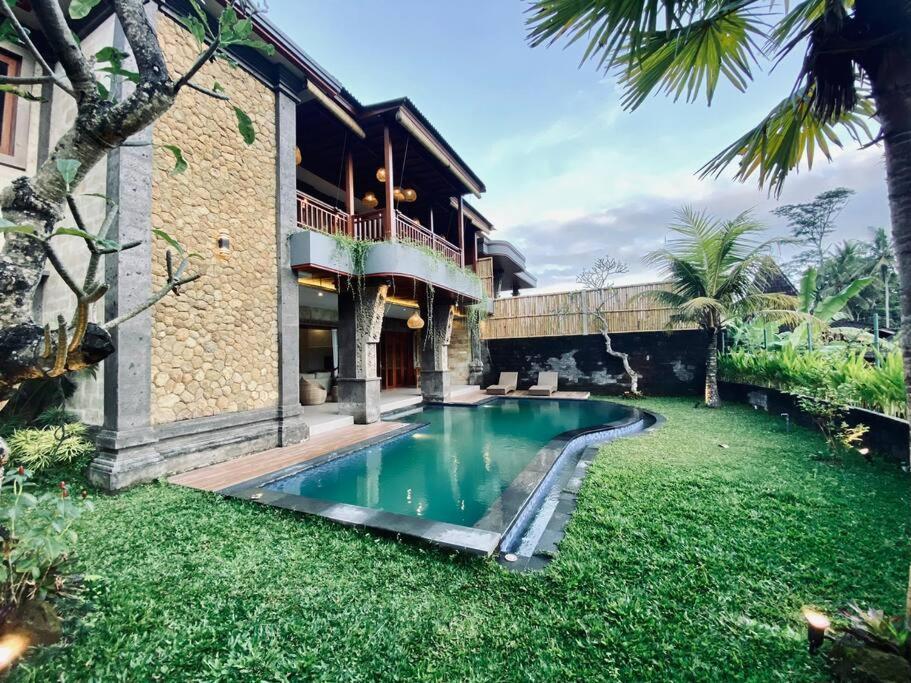 Villa Dewa Dewi 2 우붓 외부 사진