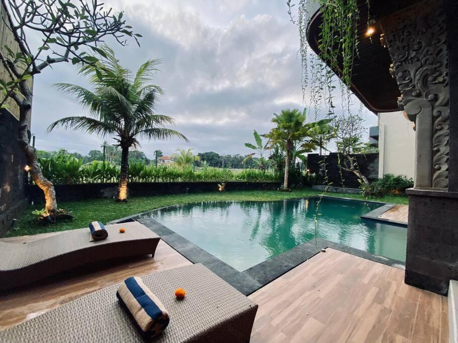 Villa Dewa Dewi 2 우붓 외부 사진